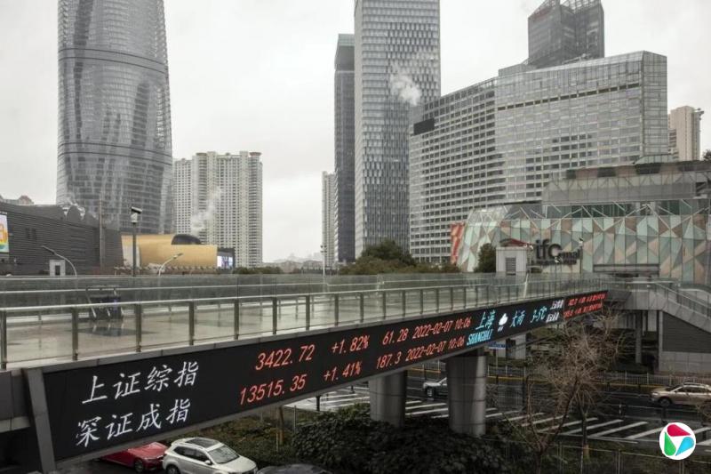 中国股市下跌 投资者涌入长期国债ETF避险